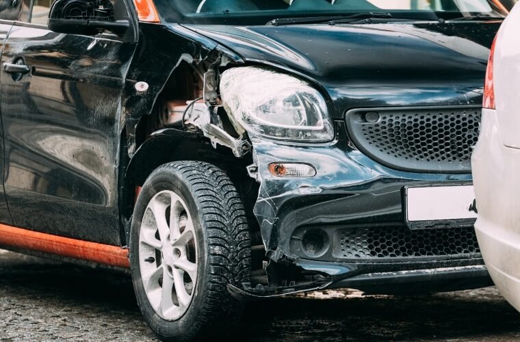 West Midlands fraudsters jailed for spoof repair shop and dummy insurance claims 7 crash
